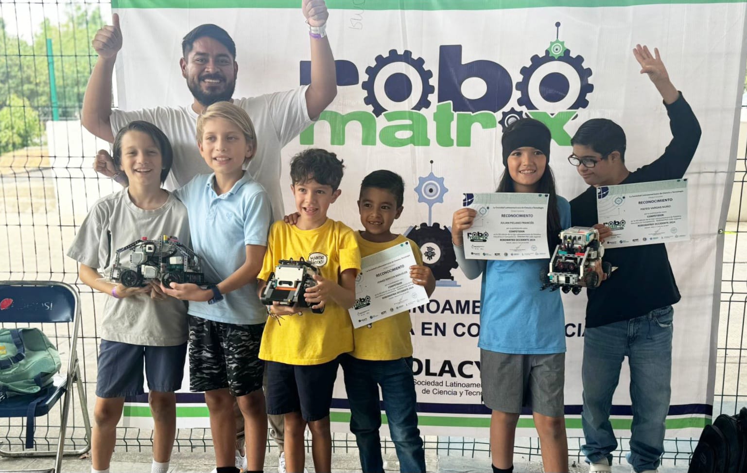 WhatsApp Image 2024-06-24 at 09.05.57 WhatsApp Image 2024-06-24 at 09.05.57